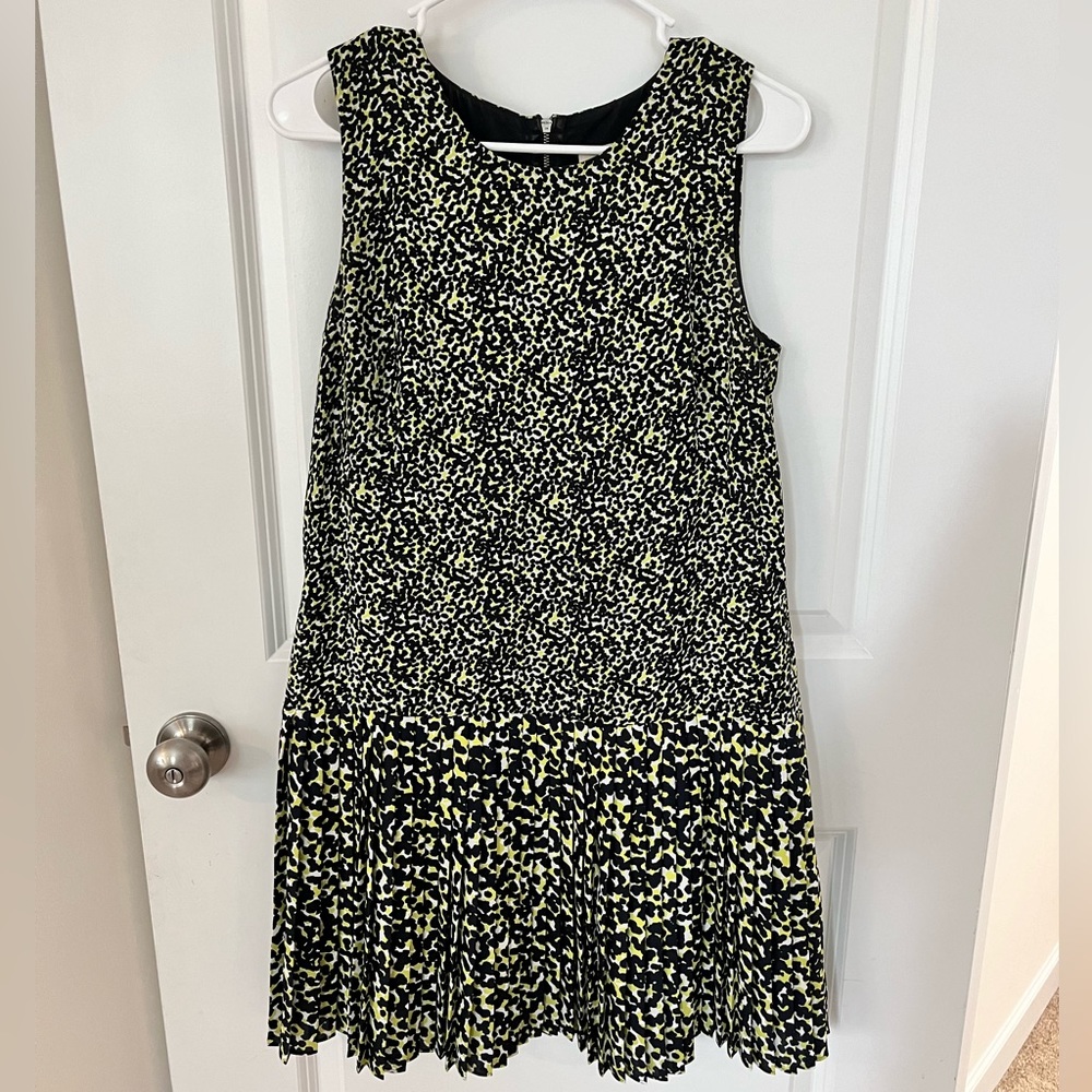 Fun bright dress 💐